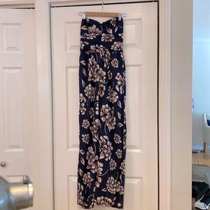 NWT  Navy And Ivory Floral Bustier Jumpsuit Size M